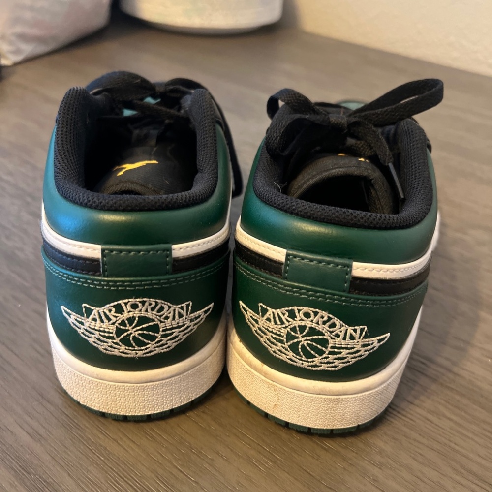 Nike Green/Black Air Jordan 1 low sneaker